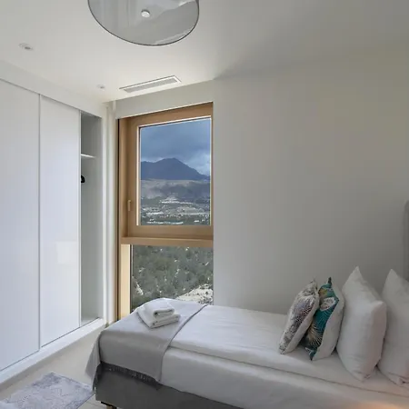 Intempo Sea View By Leo